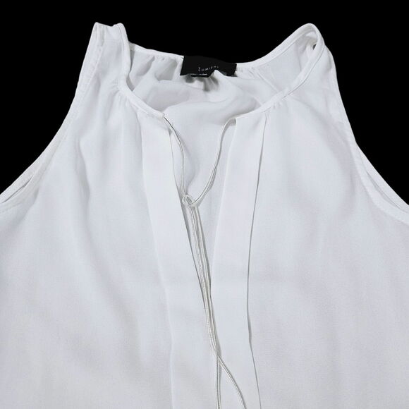 Lumiere Womens Blouse White Size Medium 100% Polyester Pullover Sleeveless Deep - Picture 1 of 12